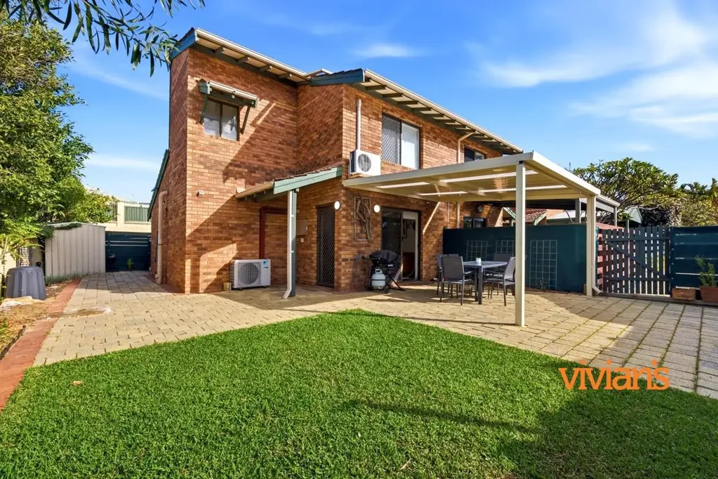 Mosman Park 2 Bedroom Large North-Facing Courtyard | Renovated & Ready to Enjoy