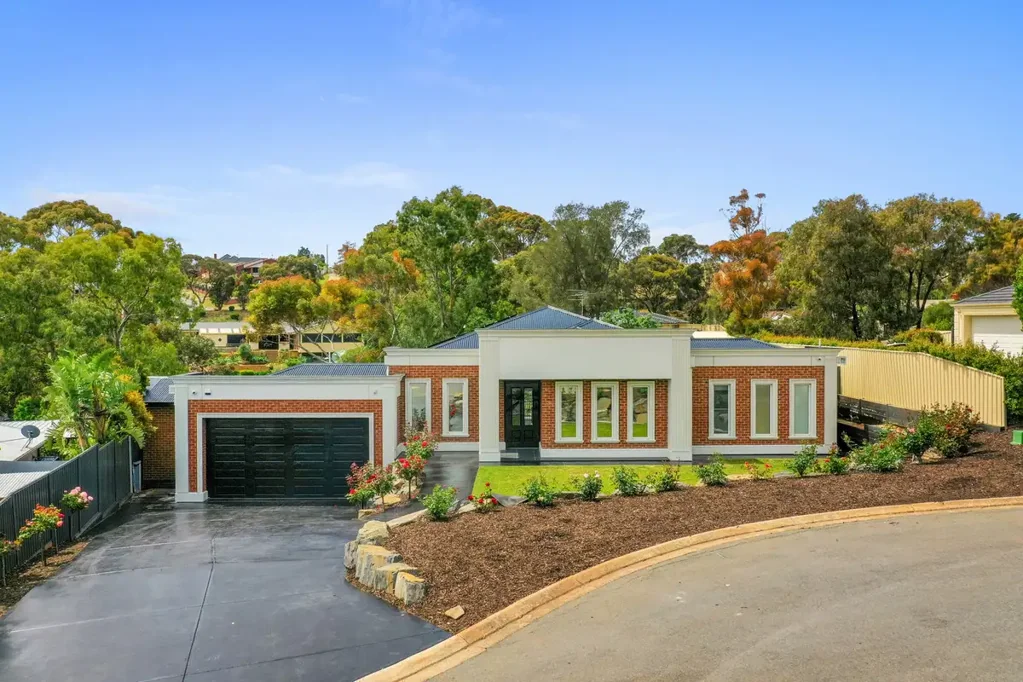 Greenwith 8chambre Spectacular in Size & Quality!