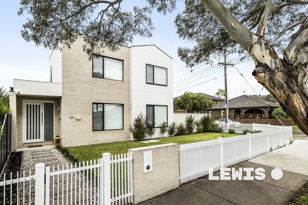 25 Glenroy Road, Glenroy, VIC 3046