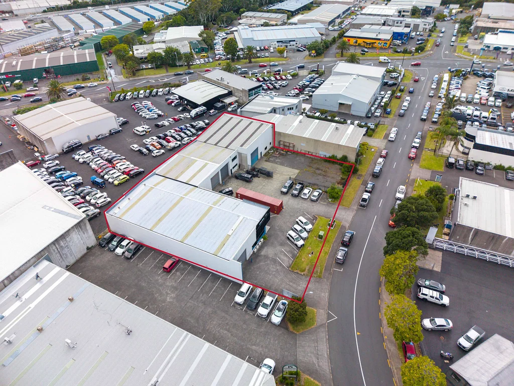 Henderson Prime freehold industrial with yard