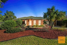 3 Coburn Way, Caroline Springs