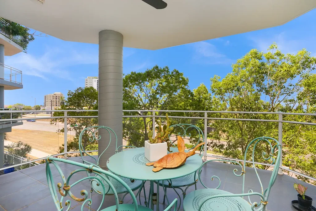 Darwin City 2房  Investors! Standout city location and long-term tenant