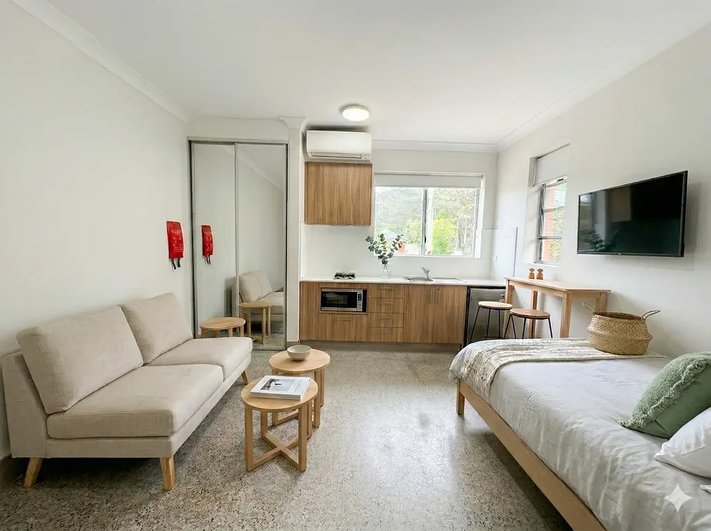 Modern Studio Apartment
