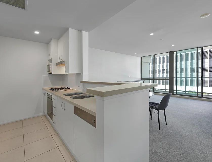 516/1 Como Crescent, Southport, Gold Coast, 2 chambres, 2 salles de bain, Apartment