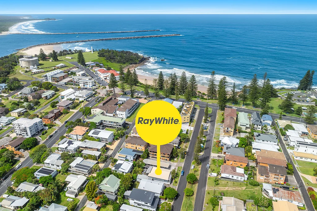 7 Beach Street, Yamba, NSW 2464