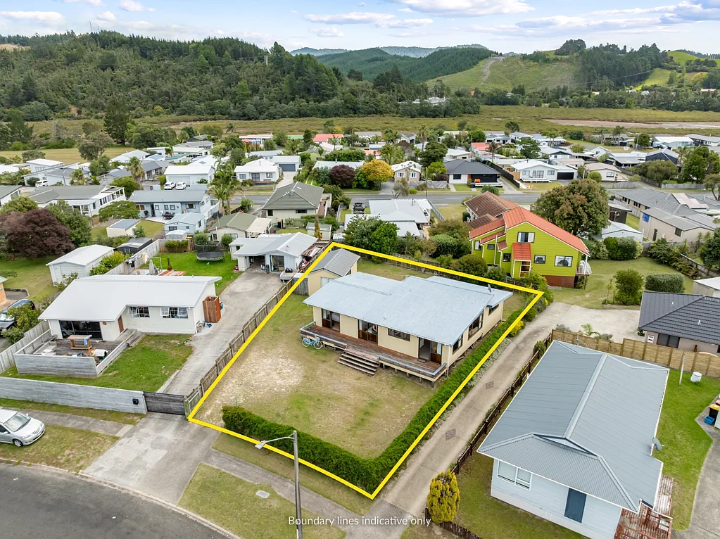 Whangamata 3Zimmer Priced under CV - so much potential!