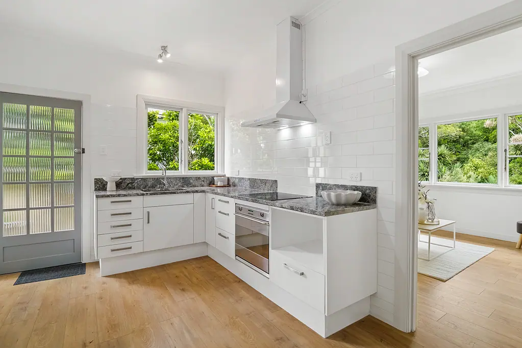 North East Valley 3房  3-Bedroom Brick in Peaceful Bush Setting