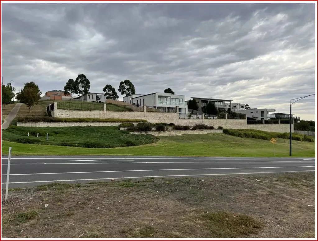 Highton 4 Townhouses Approved – High-Return Investment!