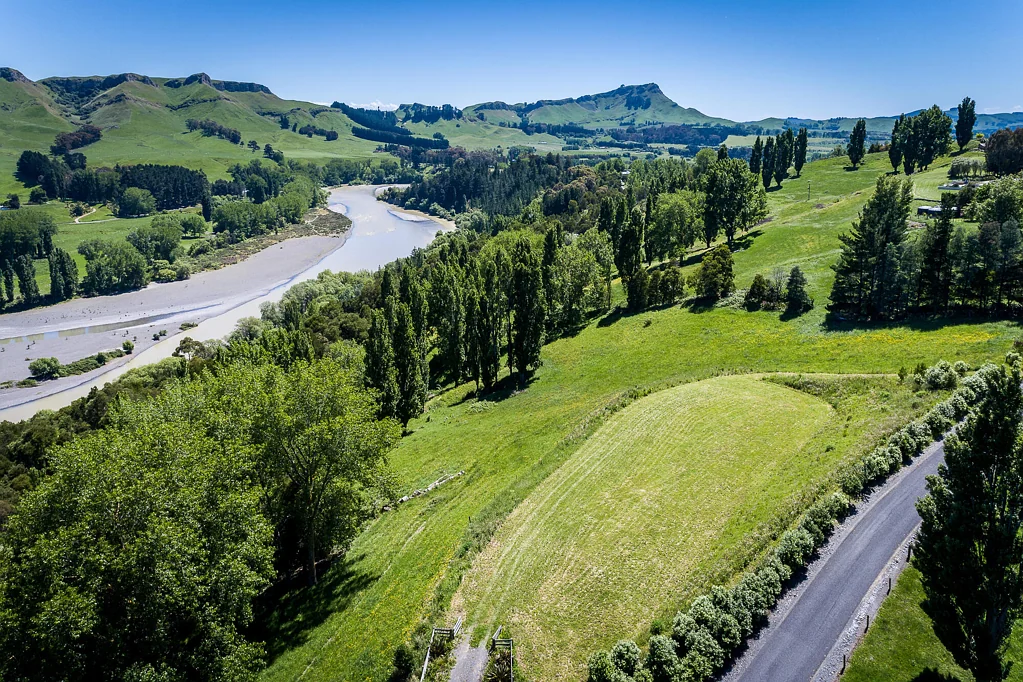Havelock North Valley life, river views
