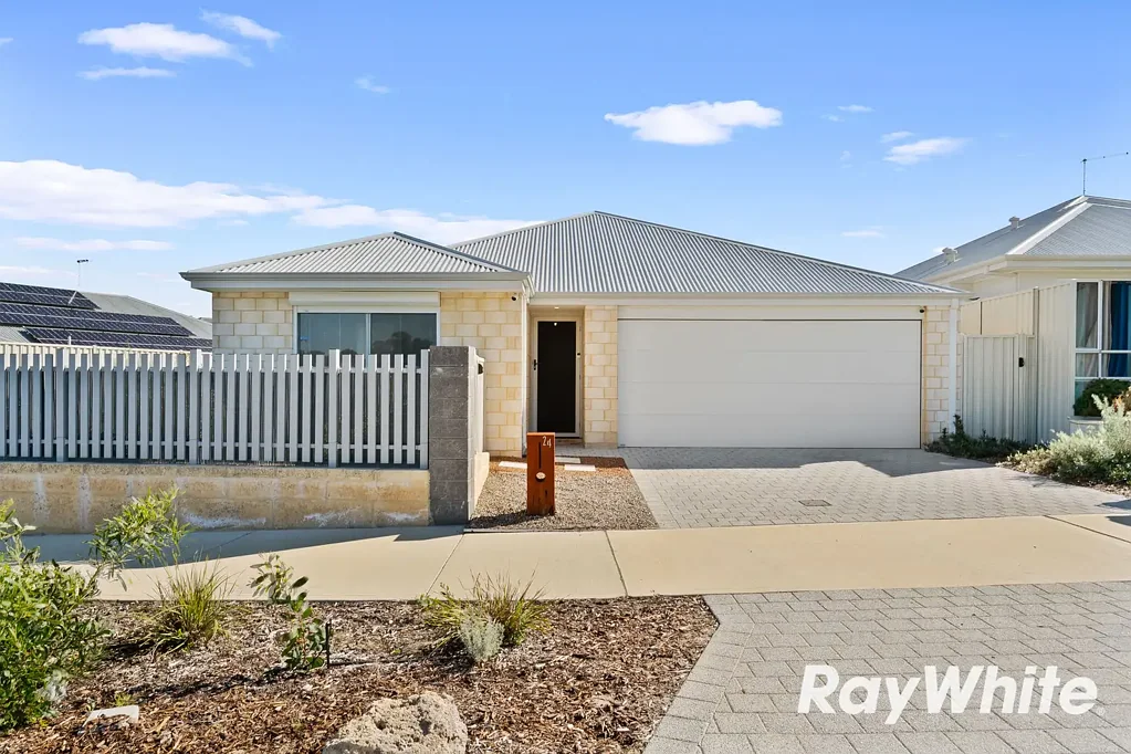 Golden Bay 4房  Coastal Lifestyle Meets Family Living!