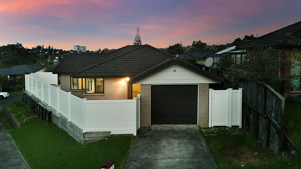 7 Anna Lane, Glen Eden, Waitakere City, Auckland