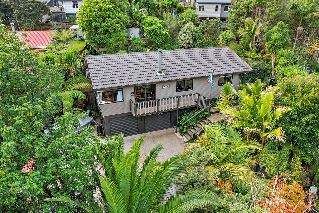 20 William Hadlow Place, Hatfields Beach, Rodney, Auckland