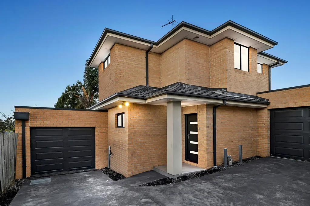 Oakleigh 3房  Private, Contemporary & Desirably Low-maintenance
