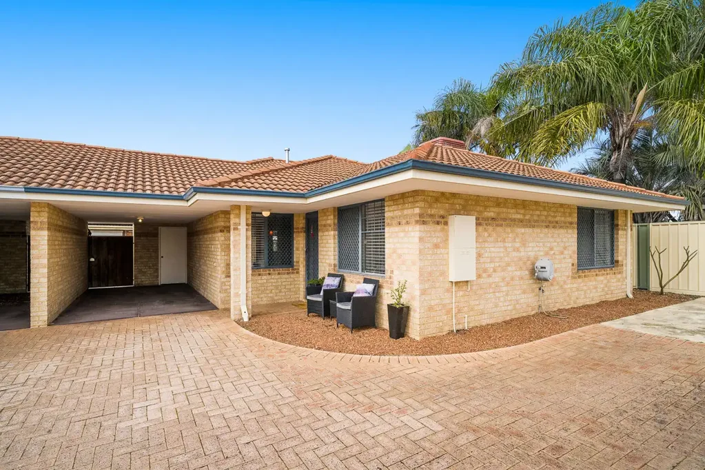 Huntingdale 3ਬੈੱਡਰੂਮ SIMPLY THE BEST  FANTASTIC 3 BEDROOM 1 BATHROOM UNIT  READY TO MOVE IN NOW  HUNTINGDALE   Offers invited from $599,000