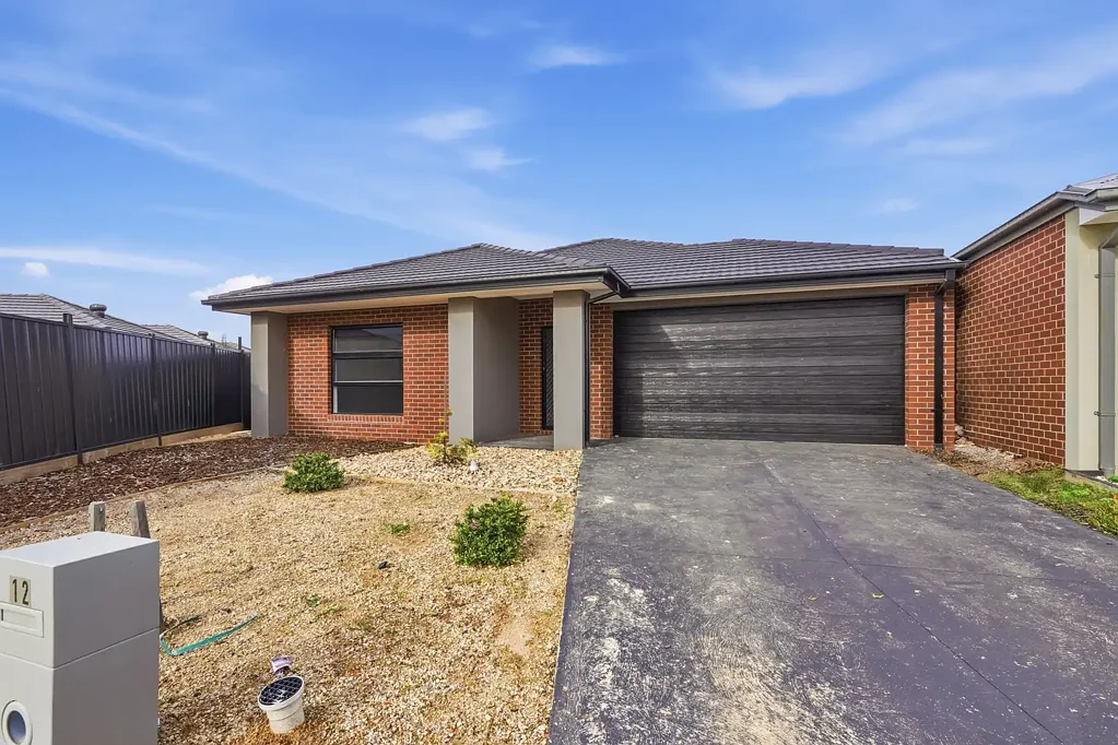 Spacious & Comfortable Living in Wyndham Vale