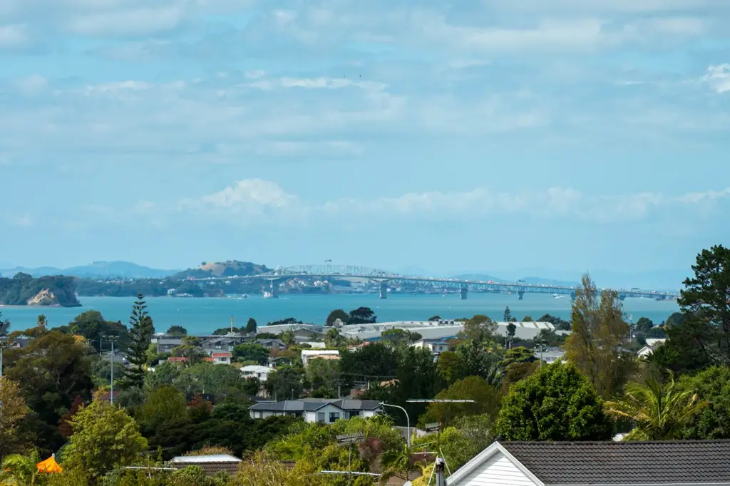 Massey 4침실 Ideal Family Home with Stunning Harbour Views