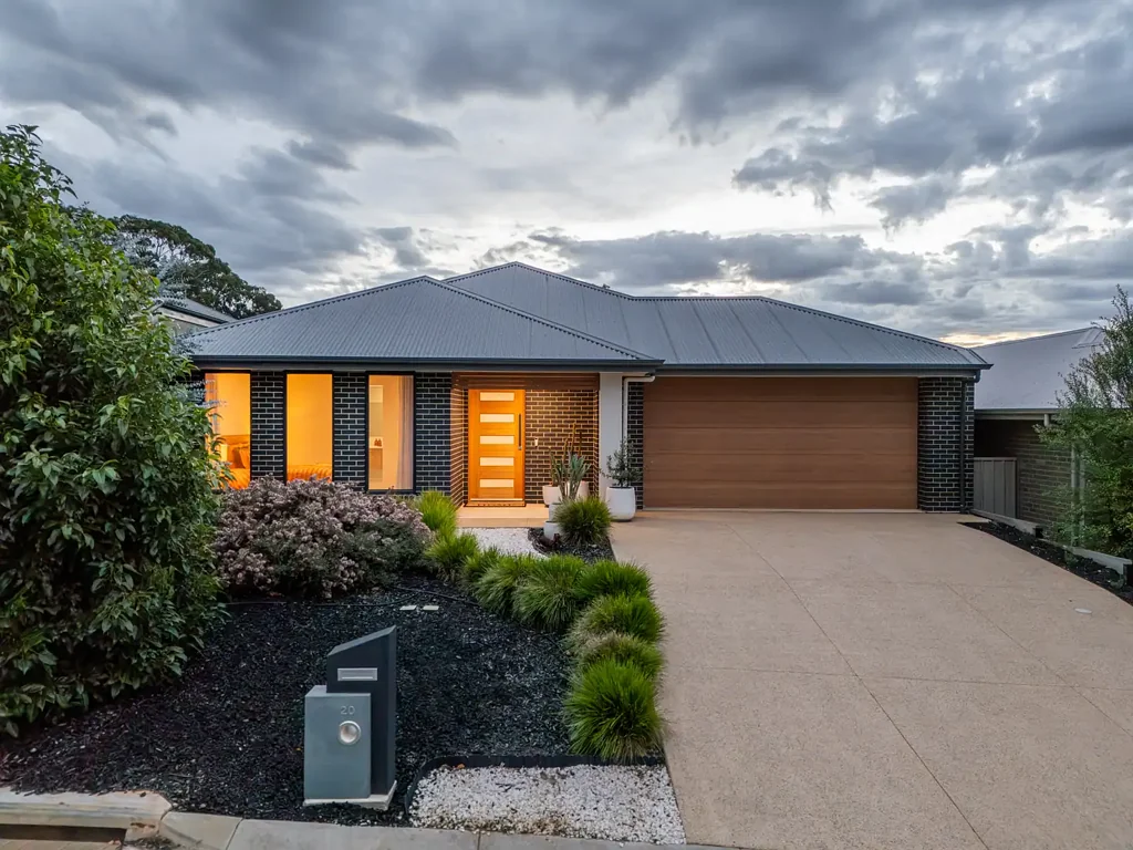 Mount Barker 4Phòng ngủ Flawless Flow, Premium Finishes, and Clever Design