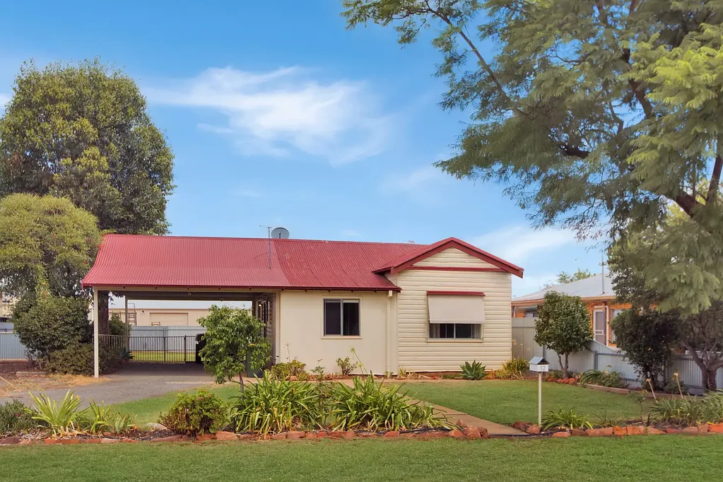 North Griffith Home!