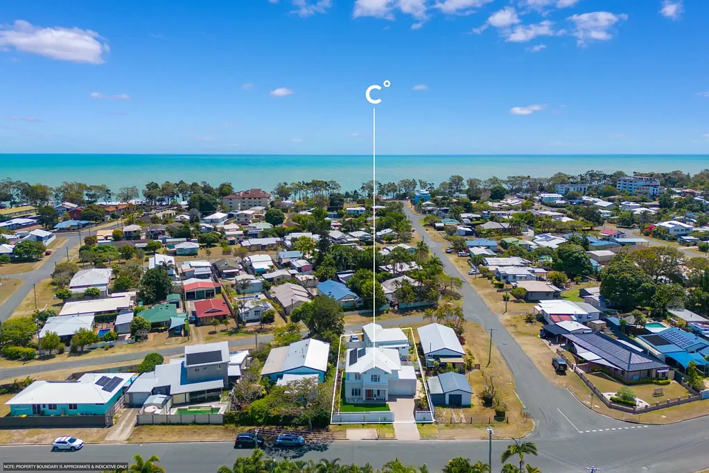 Torquay 6房  Stunning Beachside Home & Income On 7 View Street & 58 Truro Street Torquay QLD (Hervey Bay)