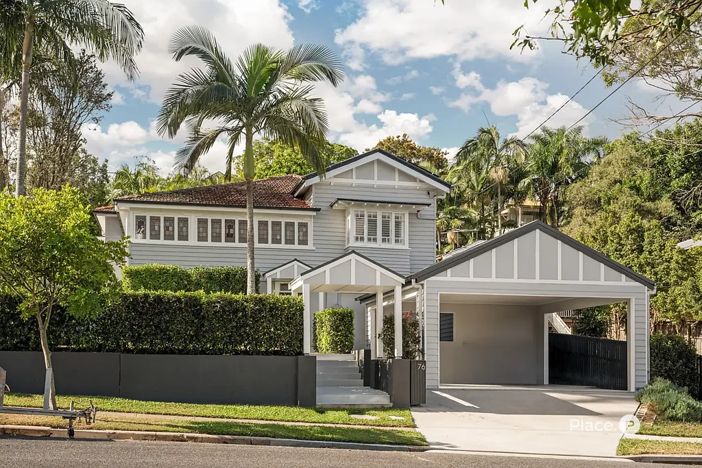 Norman Park 4غرفة نوم Beautifully renovated Queenslander in exclusive ‘Poet’s Corner’ pocket