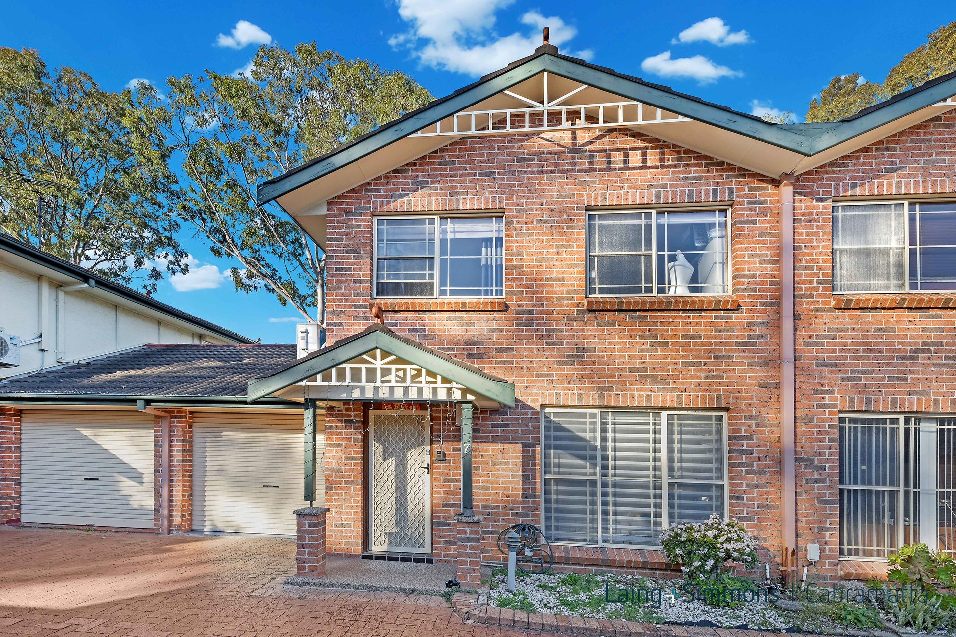 UNIT 7 8-10 HUMPHRIES RD, WAKELEY NSW 2176, 0 Kuwarto, 0 Banyo, Townhouse