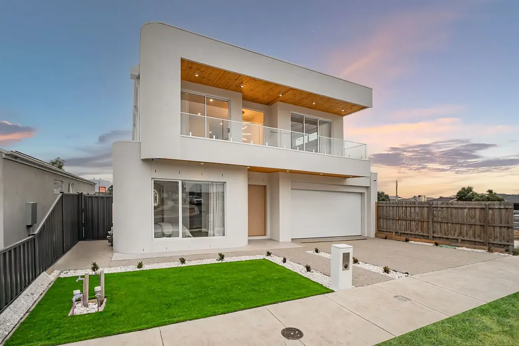 39 MALKARI CIRCUIT, Greenvale, VIC 3059