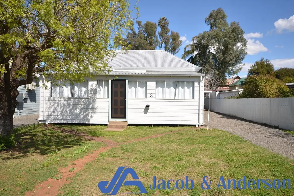 Renovated 2 Bedroom Cottage for Rent