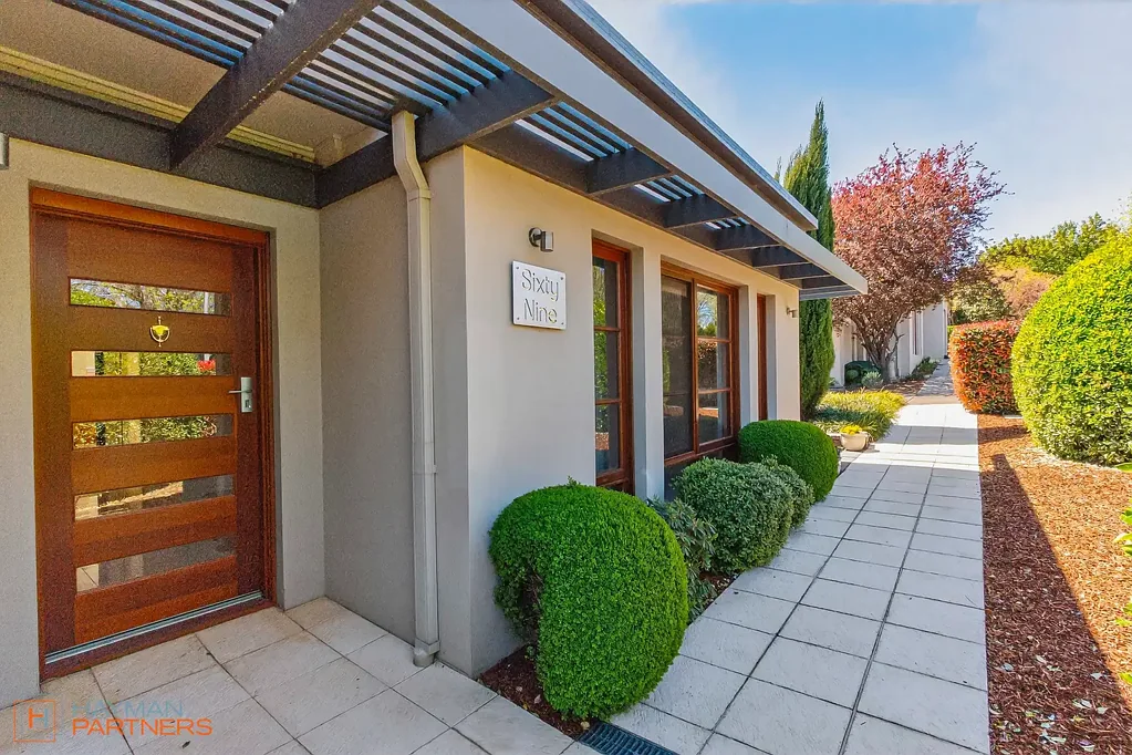 69 Newdegate Street, Deakin, ACT 2600