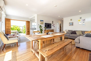 6 Alison Road, Surfdale, Waiheke Island