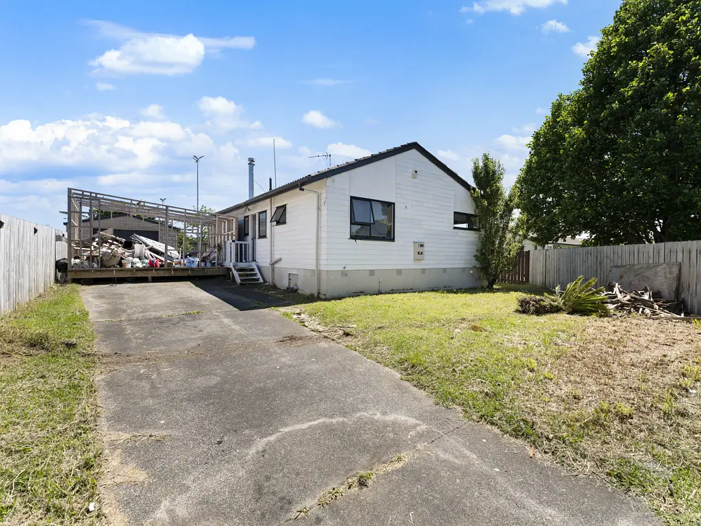 Wattle Downs 3chambre Renovators Dream  Act Fast!