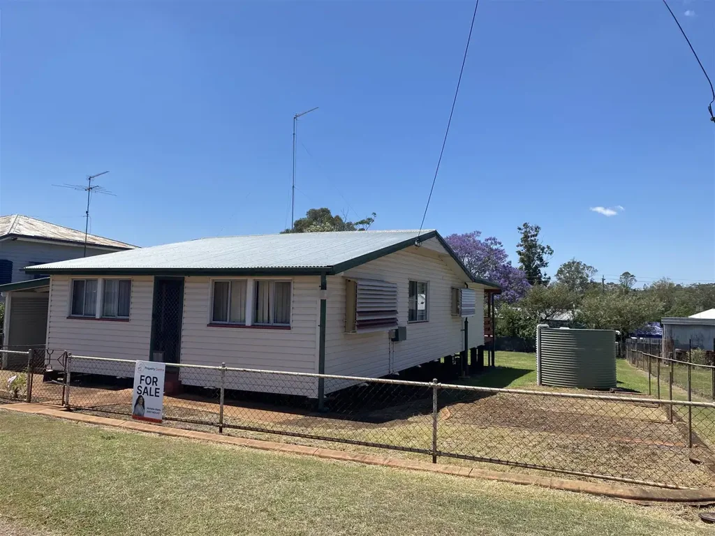 24 Douglas Street, Yarraman, QLD 4614