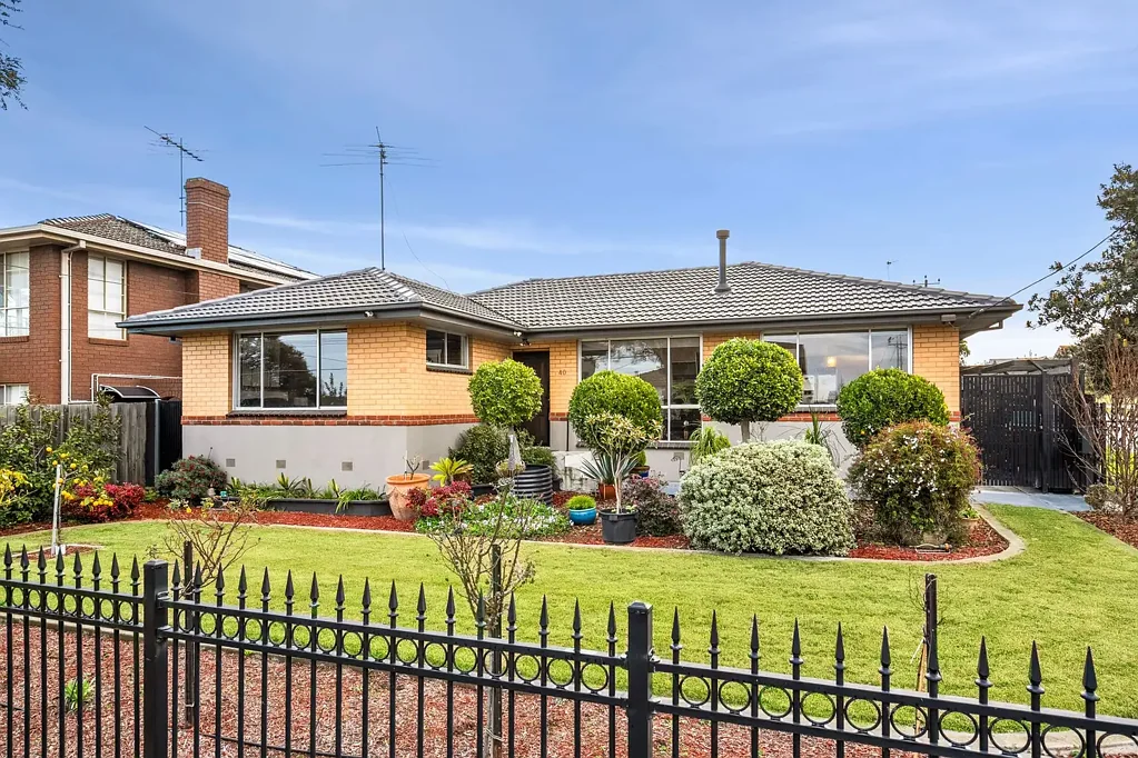 40 Beulah Street, Hamlyn Heights, VIC 3215