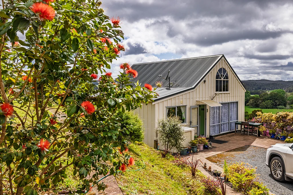 Kaikohe 3ਬੈੱਡਰੂਮ Two Homes, One Huge Shed - All on 1.3936 Hectares