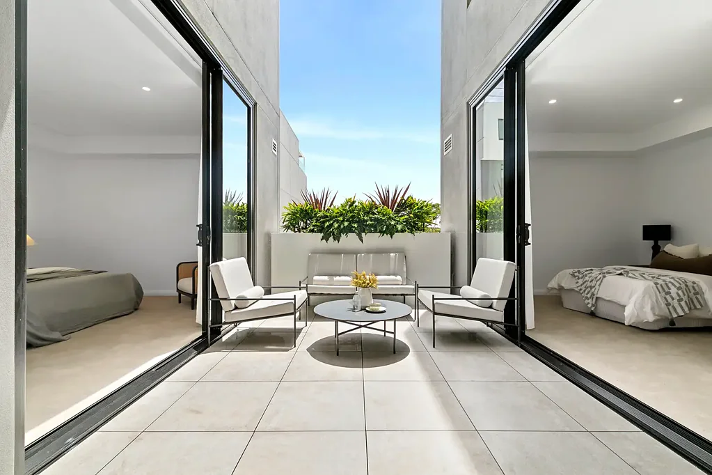 Seaforth 3 Bedroom Brand new apartment