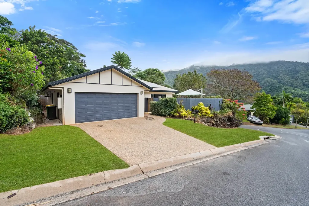 54 Fairley Street, Redlynch, QLD 4870