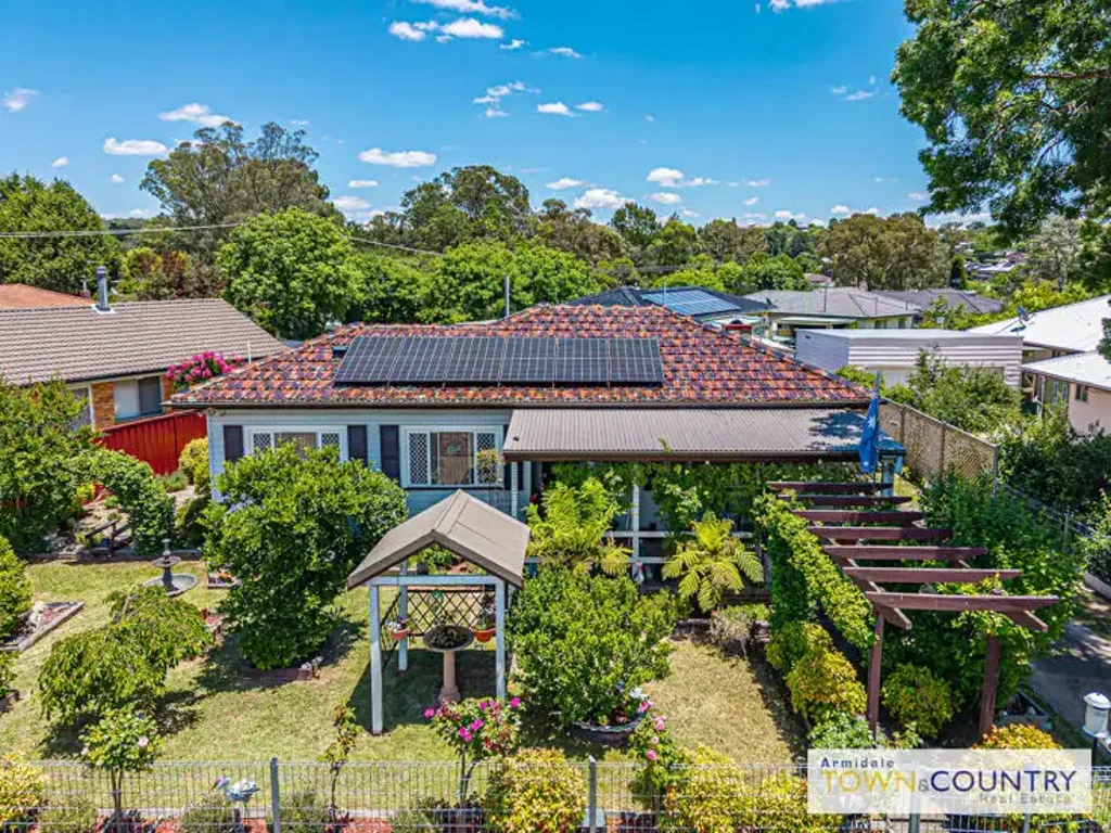 222 Kennedy Street, Armidale, NSW 2350