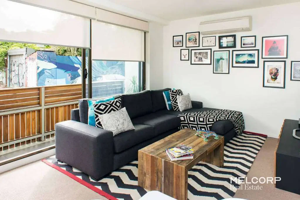 URBAN VIEWS WITH GROUND FLOOR CONVENIENCE - UNFURNISHED