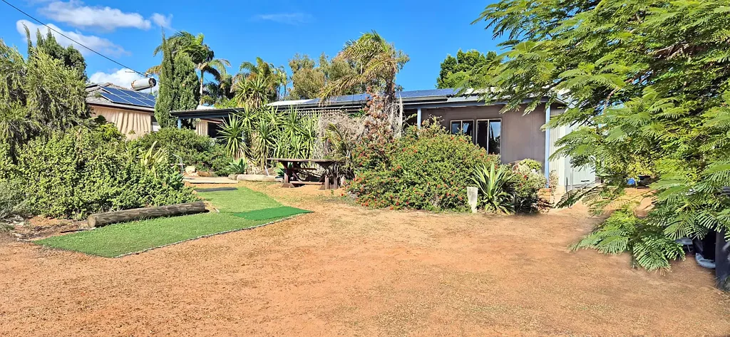 Kalbarri 3房  Charming Coastal Cottage with Established Gardens