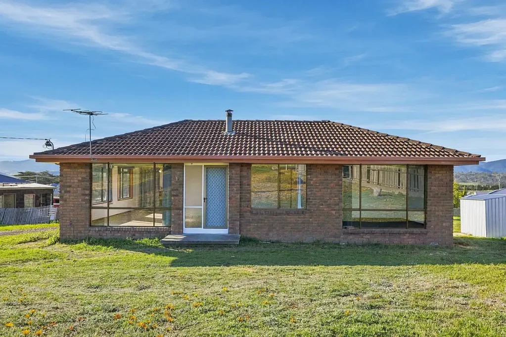 Tidy Family home in a great location