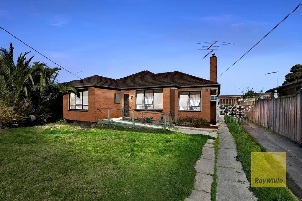 St Albans 3Moenga Prime Location with Endless Potential - Comes with Approved Plans