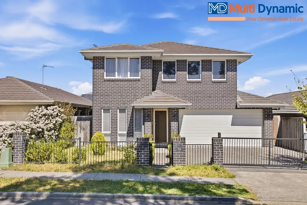Spacious 4-Bedroom Family Home with Multiple Living Areas & Outdoor Entertaining