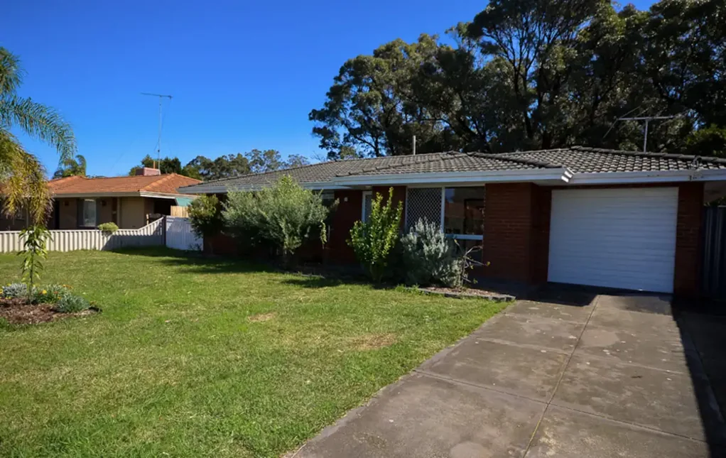 Charming Home with Modern Comforts!
