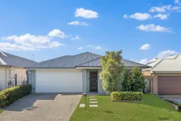 7 Icarus Crescent, Burpengary