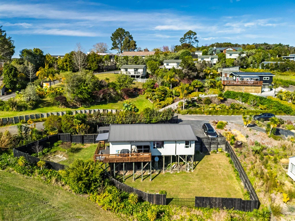 Paihia 3 Slaapkamer Sweet & Cosy Inside, Big Land, Endless Options!
