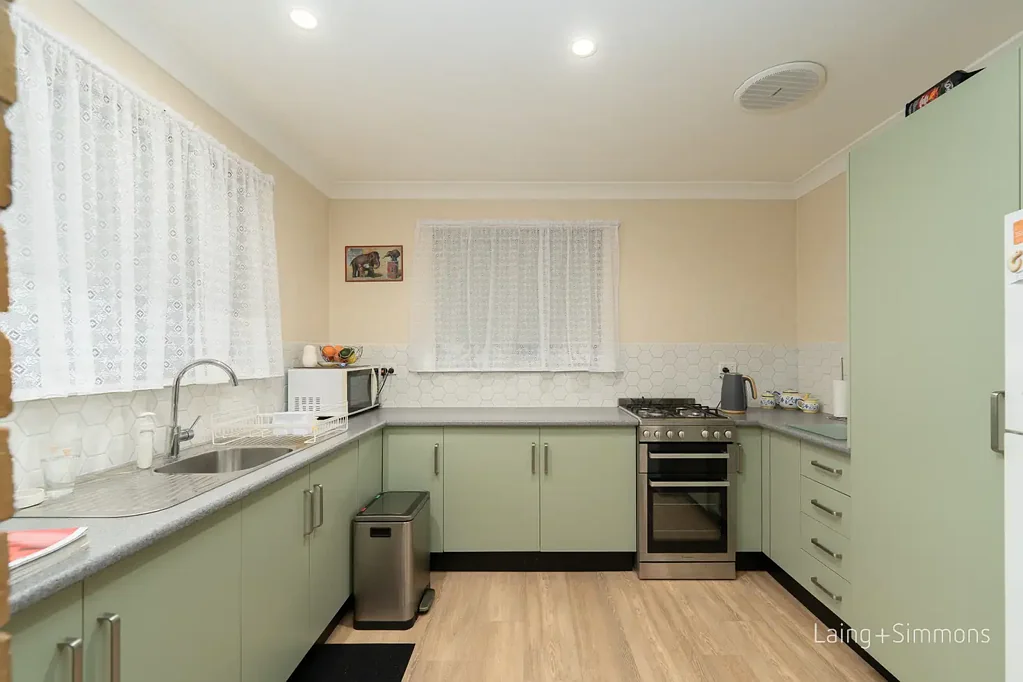 27A Centennial Close, Armidale, NSW 2350