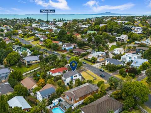 Torbay 5部屋 Freehold 800sqm section - relocation prompts sale