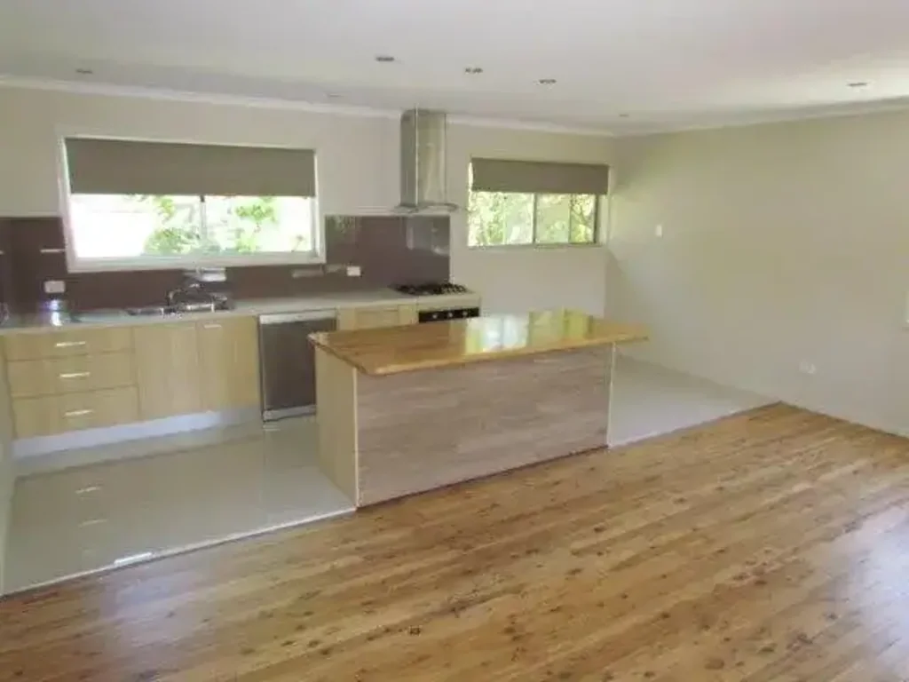 Kippa-Ring 3 Slaapkamer Modern Comfort Meets Peninsula Lifestyle - Your Ideal Kippa Ring Home Awaits