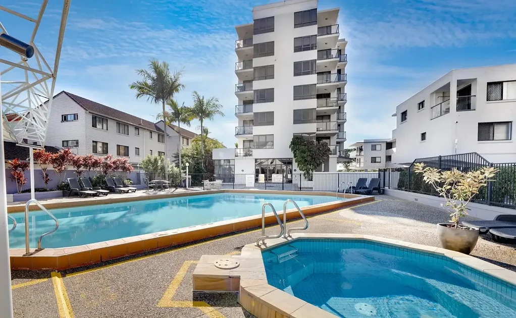 Southport 1બેડરૂમ Affordable Broadwater Lifestyle - Vacant and Ready to Move In