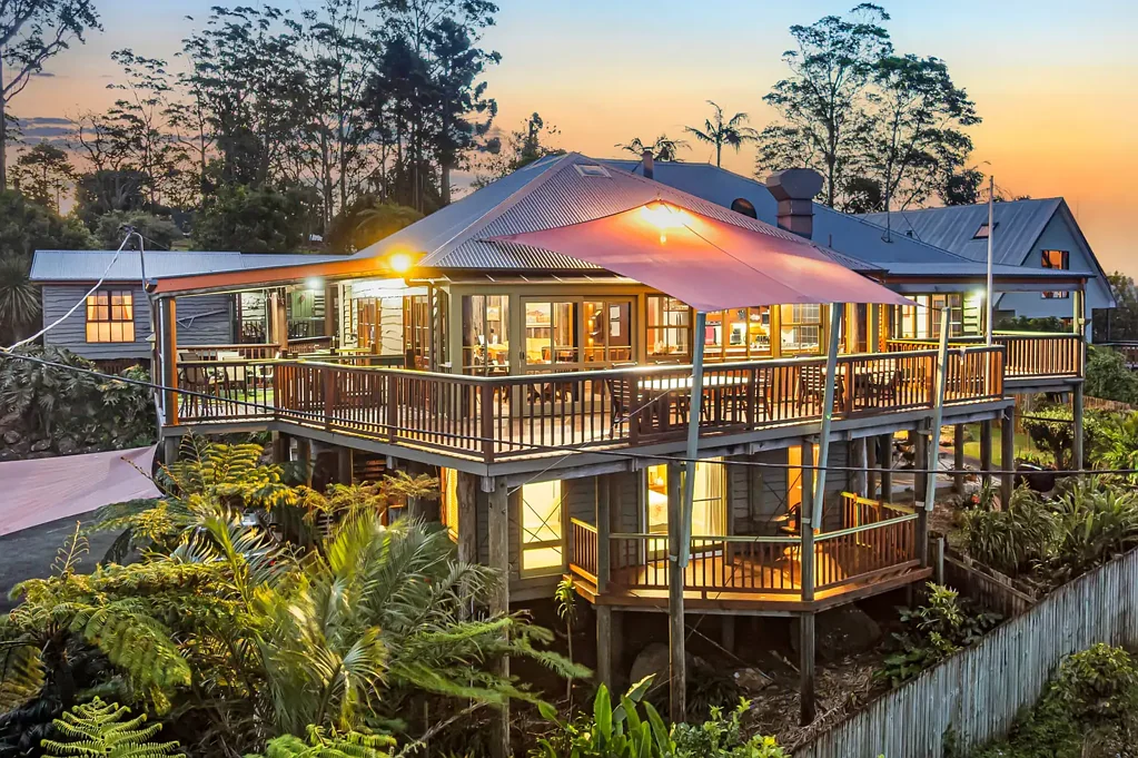 Tamborine Mountain 6침실 CHARACTER-FILLED HILLSIDE B&B WITH PANORAMIC VIEWS