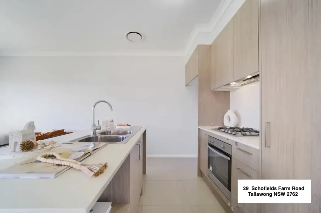 Tallawong 5房  Immaculate Family Home in the Heart of Tallawong | Generous Block